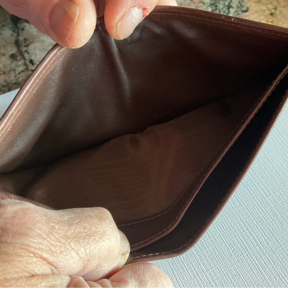 Coach Brown Leather Men's Wallet - Picture 6 of 7
